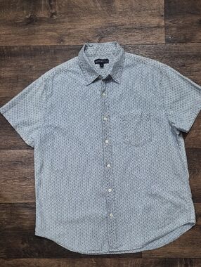 J. Crew Light Blue Geometric Short-Sleeve Button-Down Shirt